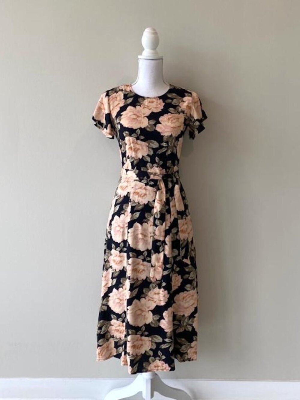 NWT PetitasLA PETITE Floral Midi Dress - Black/Pink | FREE SHIPPING